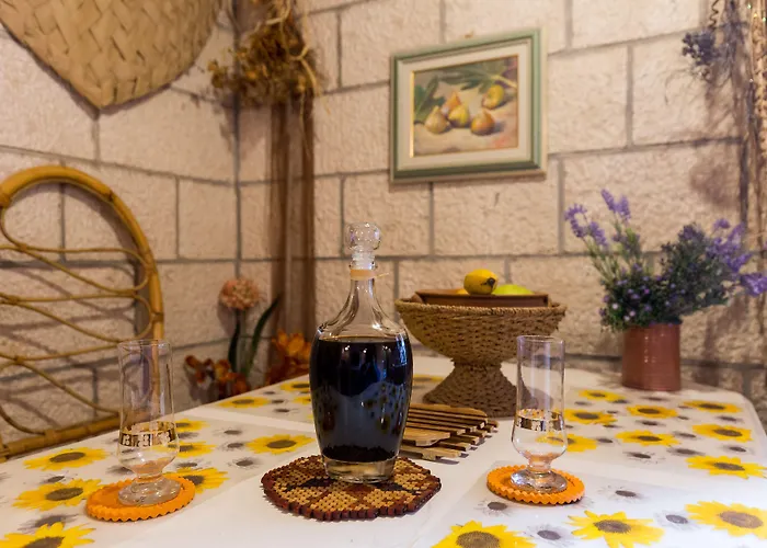 Big Terrace - With Terrace And View - First Floor Daire