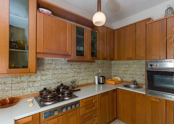 شقة Big Terrace - With Terrace And View - First Floor *