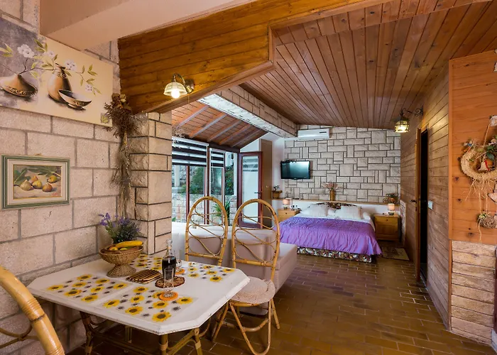 Big Terrace - With Terrace And View - First Floor 公寓 杜布罗夫尼克