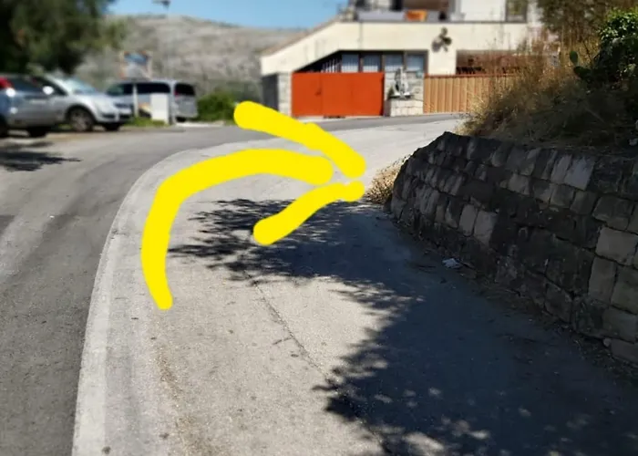 Big Terrace - With Terrace And View - First Floor دوبروفينك